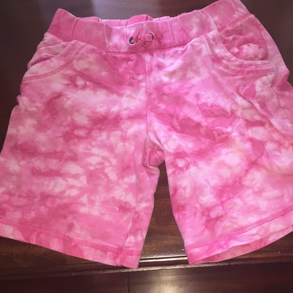 Circo Pink and white tie dye shorts with pockets